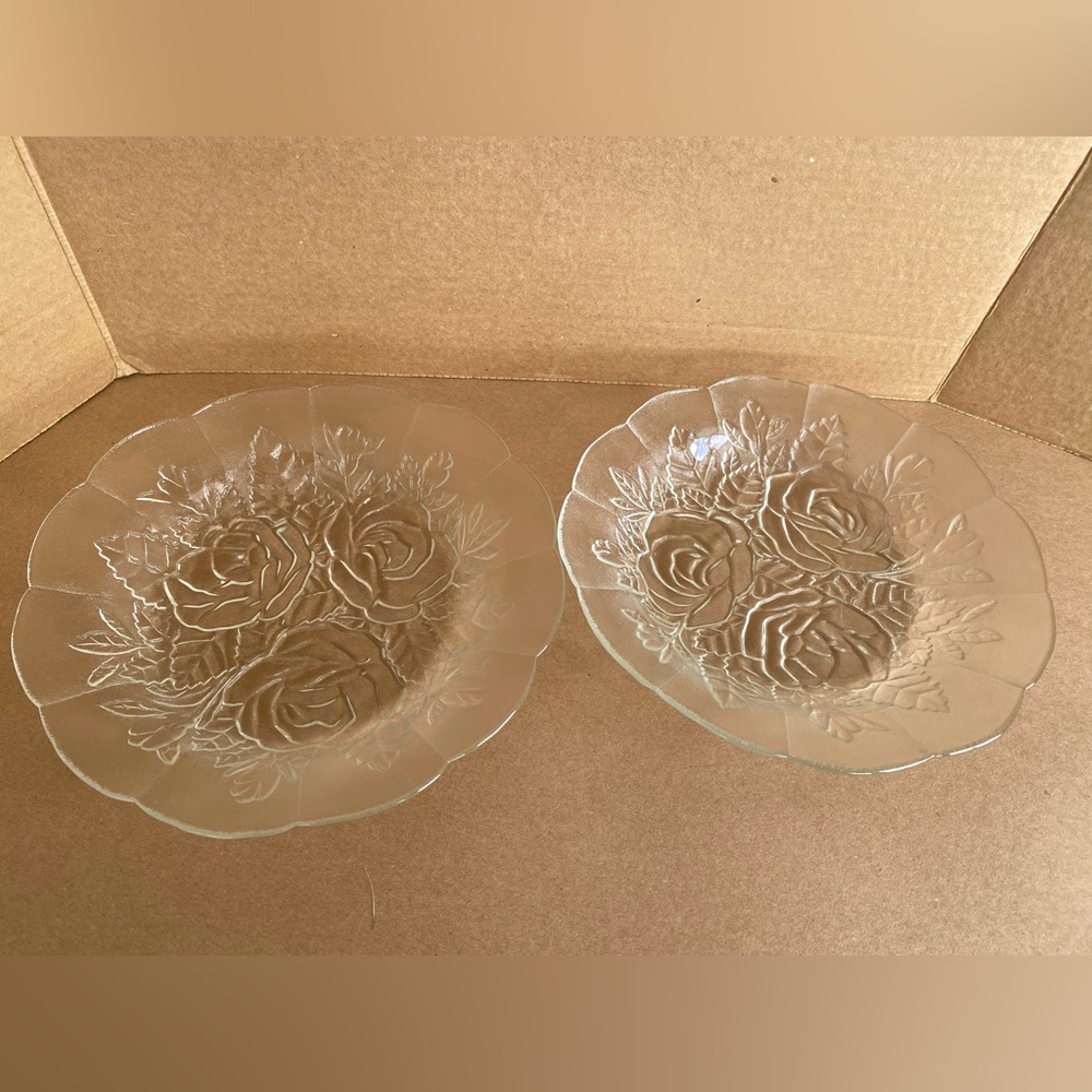 Set of 2 Vintage Pasari Crystal Livia Coupe 9” Bowl Embossed Roses on Bottom